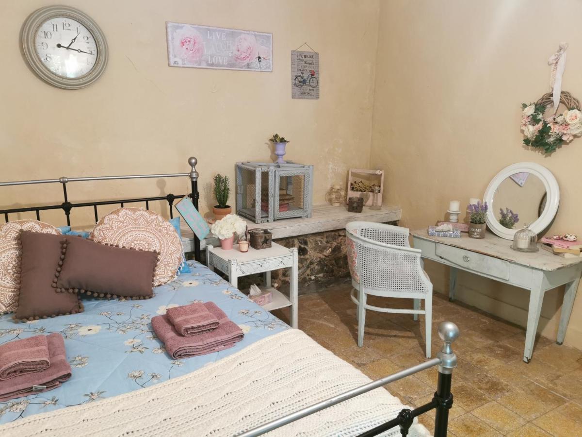 Holiday House โปรโดรมอส ภายนอก รูปภาพ