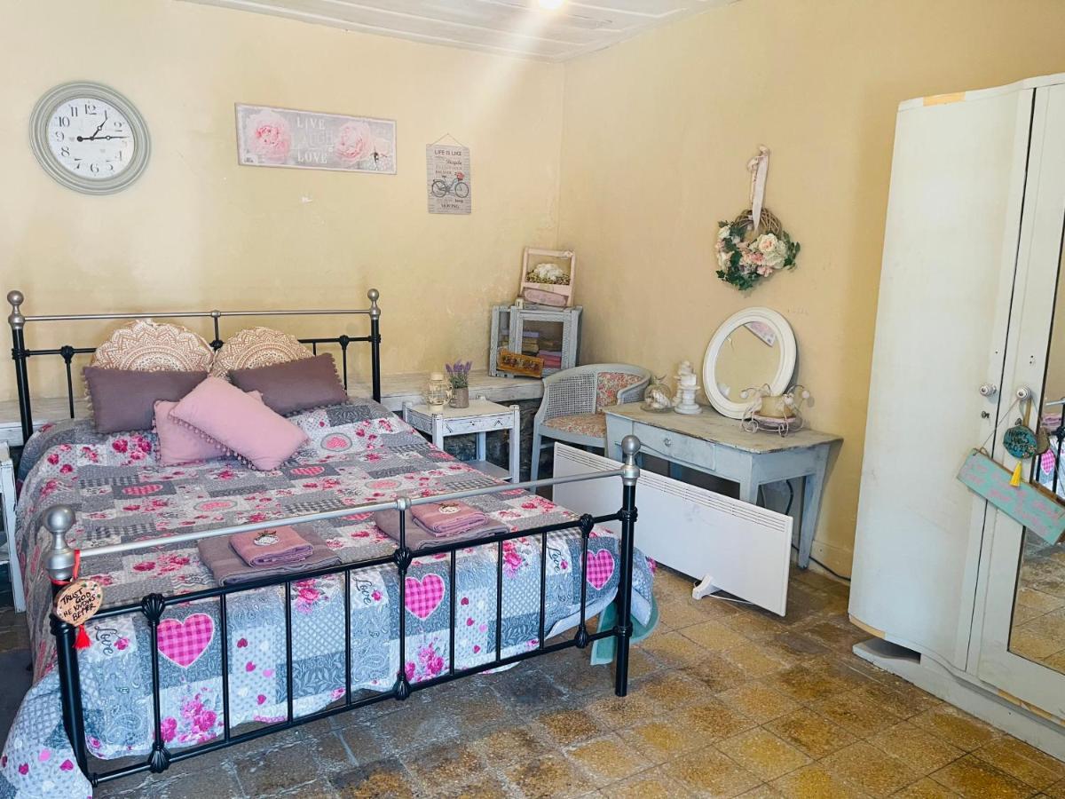 Holiday House โปรโดรมอส ภายนอก รูปภาพ